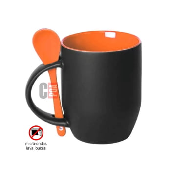 CANECA MÁGICA PRETA COM ALÇA COLHER E INTERIOR COLORIDA