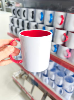 CANECA POLIMERO BRANCA COM INTERIOR COLORIDO - 325ML